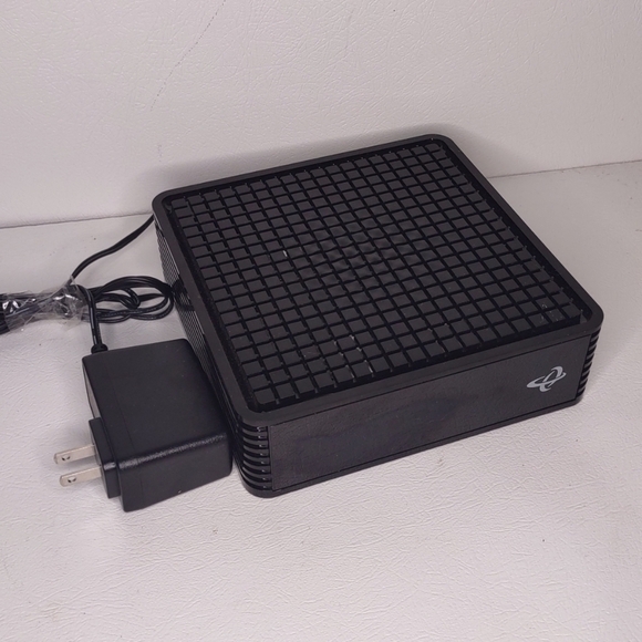 Hitron HT-EMN3 Network Extender 4x4 802.11ac MOCA/Ethernet Wireless Extender - Picture 1 of 6